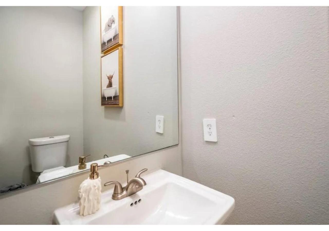 Spacious 3 Bed House Near Md Anderson With Free Parking & Wi-Fi Houston Luaran gambar